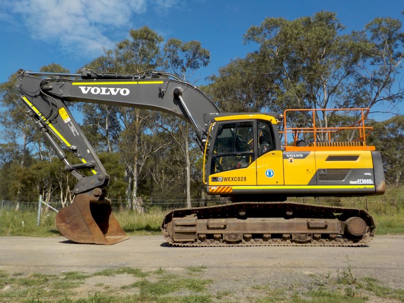 9/2021 VOLVO EC300DL 30 TONNE TRACKED CRAWLER EXCAVATOR