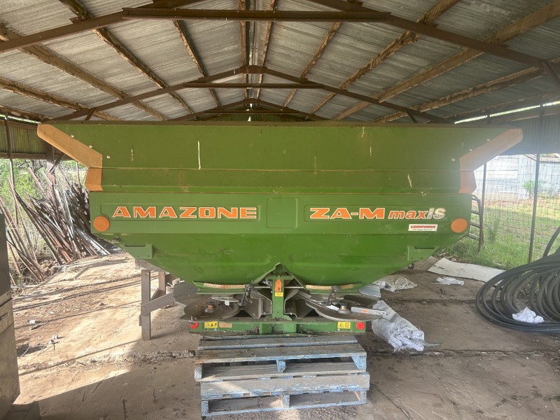 Amazone ZA-Max Fertiliser Spreader