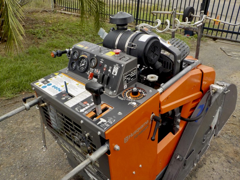 Late model 10/2019 HUSQVARNA FS4800D DIESEL CONCRETE ASPHALT PAVEMENT ROAD SAW