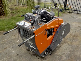 Late model 10/2019 HUSQVARNA FS4800D DIESEL CONCRETE ASPHALT PAVEMENT ROAD SAW