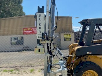 SERIES 89 200 CELL HYDRAULIC PERCUSSION POST DRIVER.