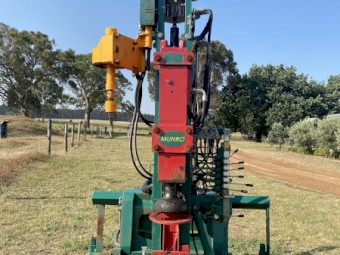 Munro 900 percussion teleset post driver.