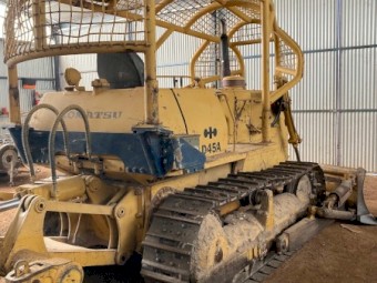 Komatsu D45A dozer