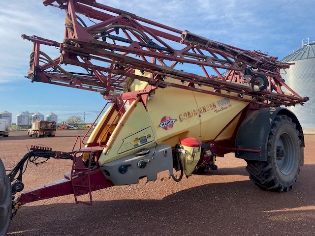 2012 Hardi 10000L Commander 1036 Boom spray
