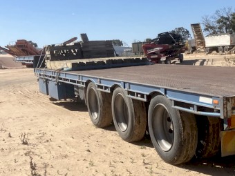 Barker Drop Deck Trailer