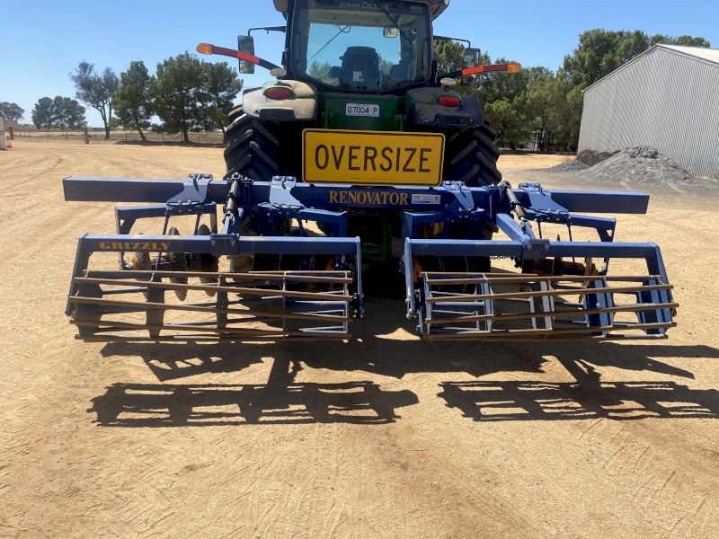 2022 Grizzly Renovator