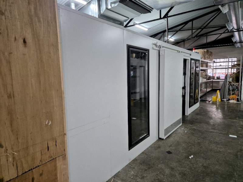 Cool Room 7.2m x 4.8m x 2.4m 75mm thick panel. Packed up and ready for delivery