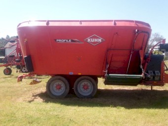 2022 Kuhn Vertical Mixer Profile 2DL