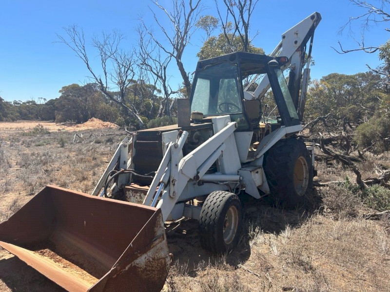 Case 580D Industrial Loader with Backhoe
