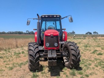 2009 Massey Ferguson 6465 Tractor