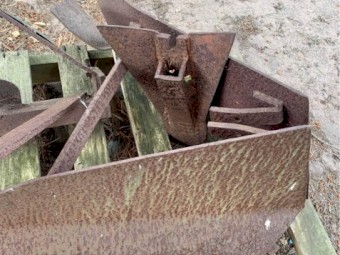 Daniel Harvey Ltd 3 point linkage Trench