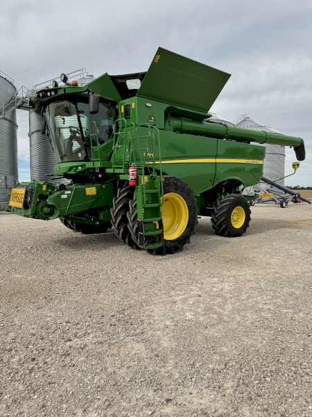 2022 John Deere S780 Anniversary Model Header