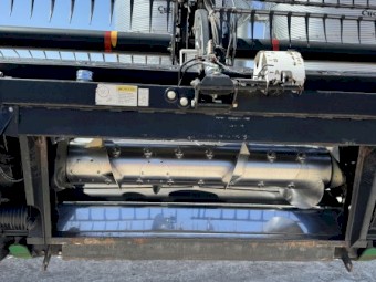 2009 MacDon D60 Draper Front