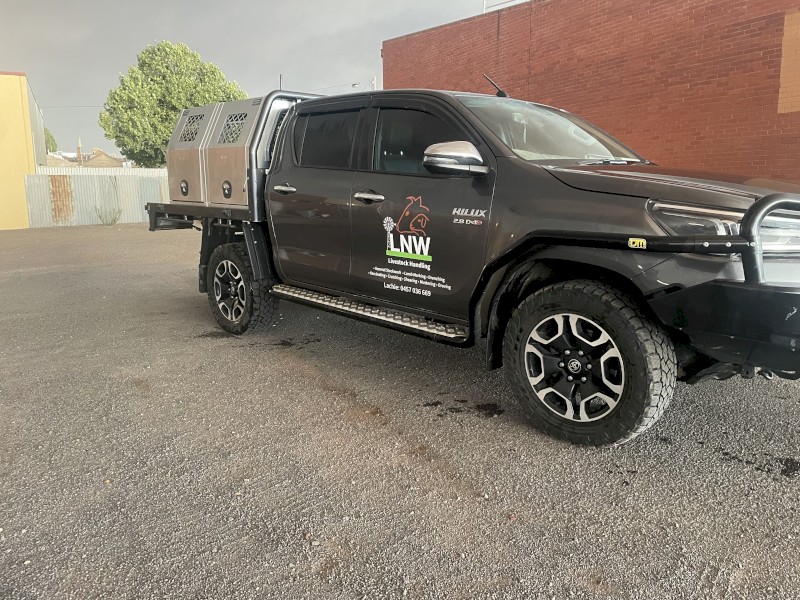 2020 Toyota SR5 Hilux Dual Cab Ute