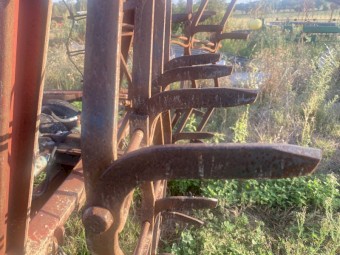 40 Foot Hydraulic Lift And Fold Harrows 