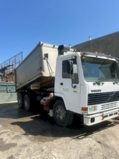 1989 Volvo FL10 Tipper