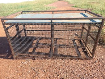 Dog crate for ute
