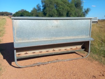Bromar lick feeders