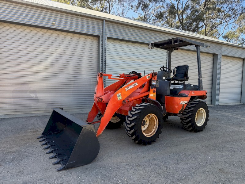 Kubota R520S Wheel Loader