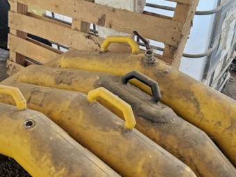 4 x Yellow 6" syphon pipes
