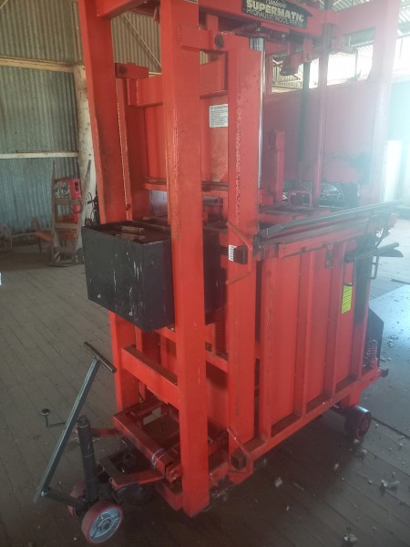 Sunbeam Supermatic Wool Press