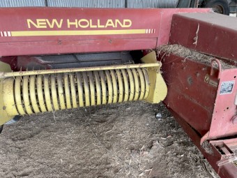 New Holland 417
