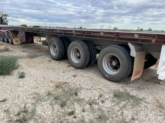 Barker B Double Flat Top Trailers