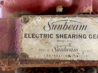 Sunbeam Shearing Stands x 3