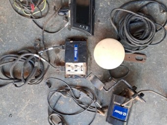 EZ Steer with Trimble 500 Screen