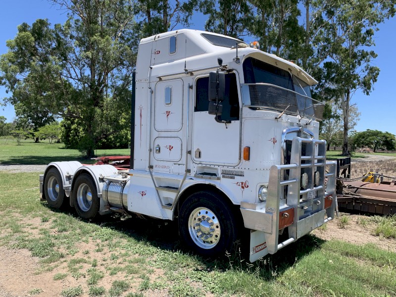 1999 Kenworth K100 G Prime Mover