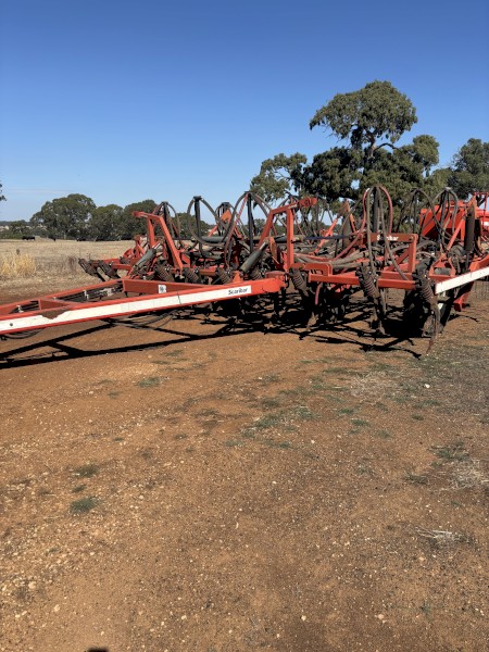 2004 Horwood Bagshaw Seeder