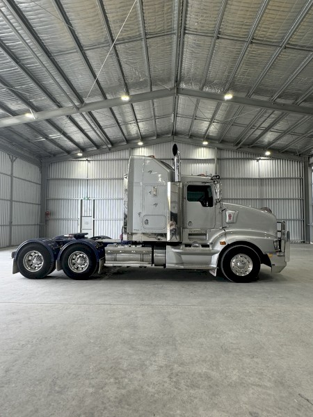 2008 Kenworth T608 Prime Mover