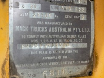 1980 MACK R686 Tip Truck