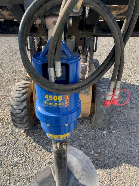 Auger Torque Earth Drill 4500 Max with universal skid steer frame and 600mm auger