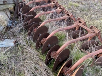 Disc Under Carriage for Combine