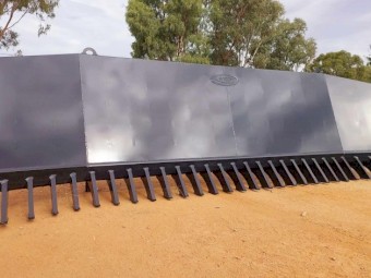 6 Metre stick rakes 