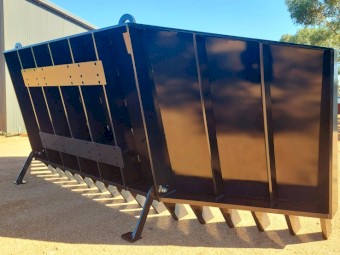 4 Metre stick rakes