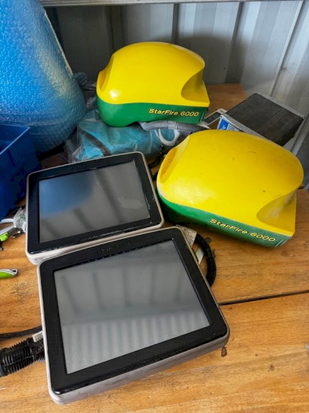 John Deere 2630 & SF6000 GPS