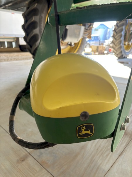 John Deere StarFire 6000 RTK with 450 Radio