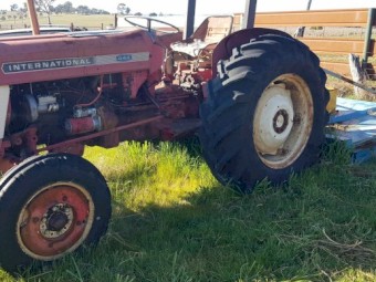International 444D Tractor price reduced