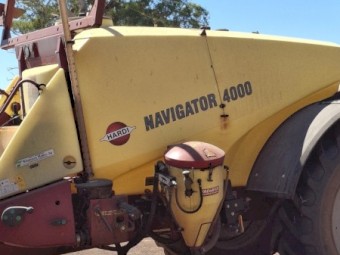 2021 Hardi Navigator 4000 Boom Spray