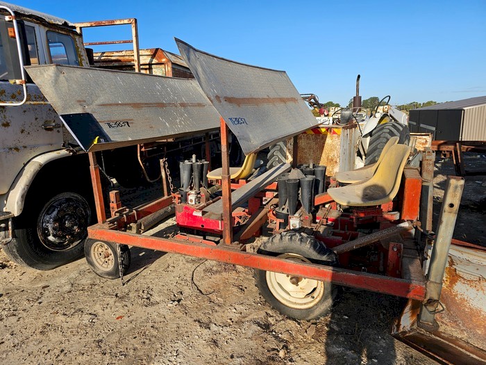 Leveler 3PL Seedling/Tree Planter