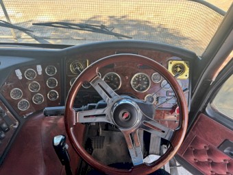 2009 Kenworth K108