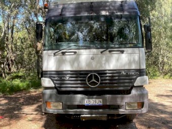2000 Mercedes Actros Tandem Truck $38,000 +GST | Registered, COI til Sept Ready for Work