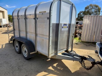 Nugent Small livestock trailer 8x4 suitable for sheep goats etc