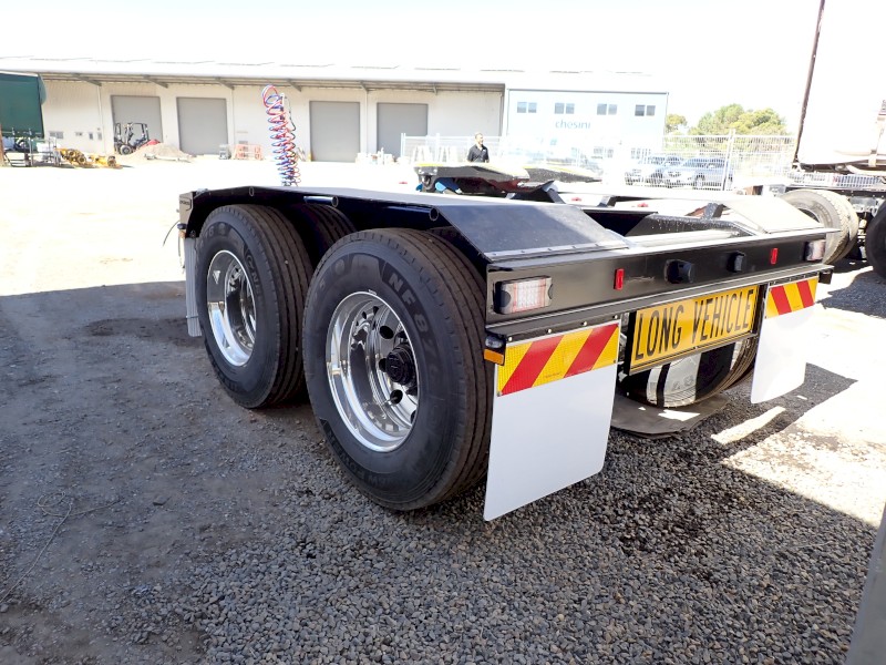 LOADBOSS TANDEM AXLE DOLLY