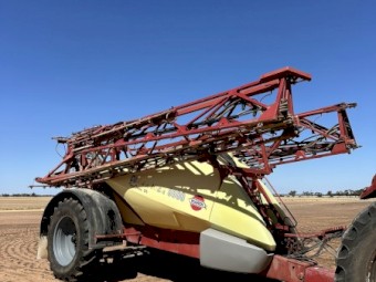 2011 Hardi Commander 8500 Sprayer