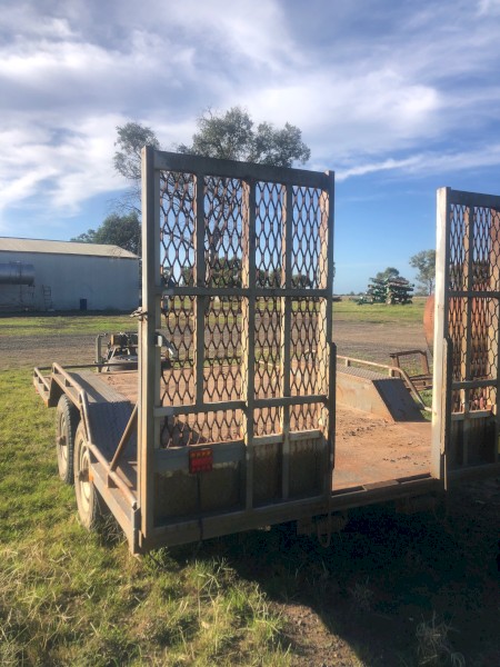 Plant Trailer
