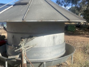 Cattle Feeder HE 
