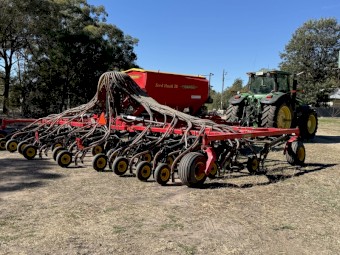 2019 Seed Hawk 30 Series Seeder